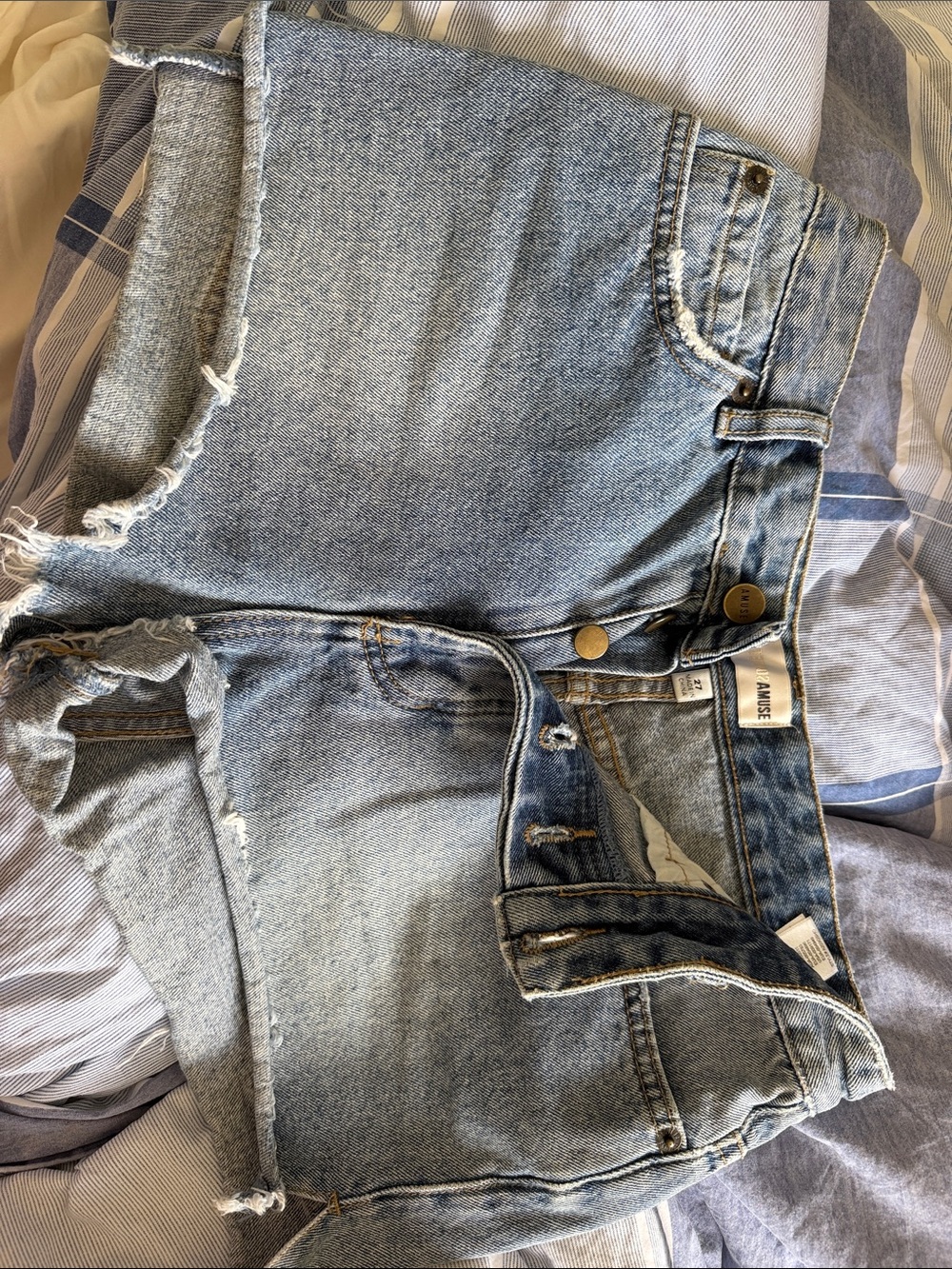 Amuse society Light Wash Distressed Denim Shorts